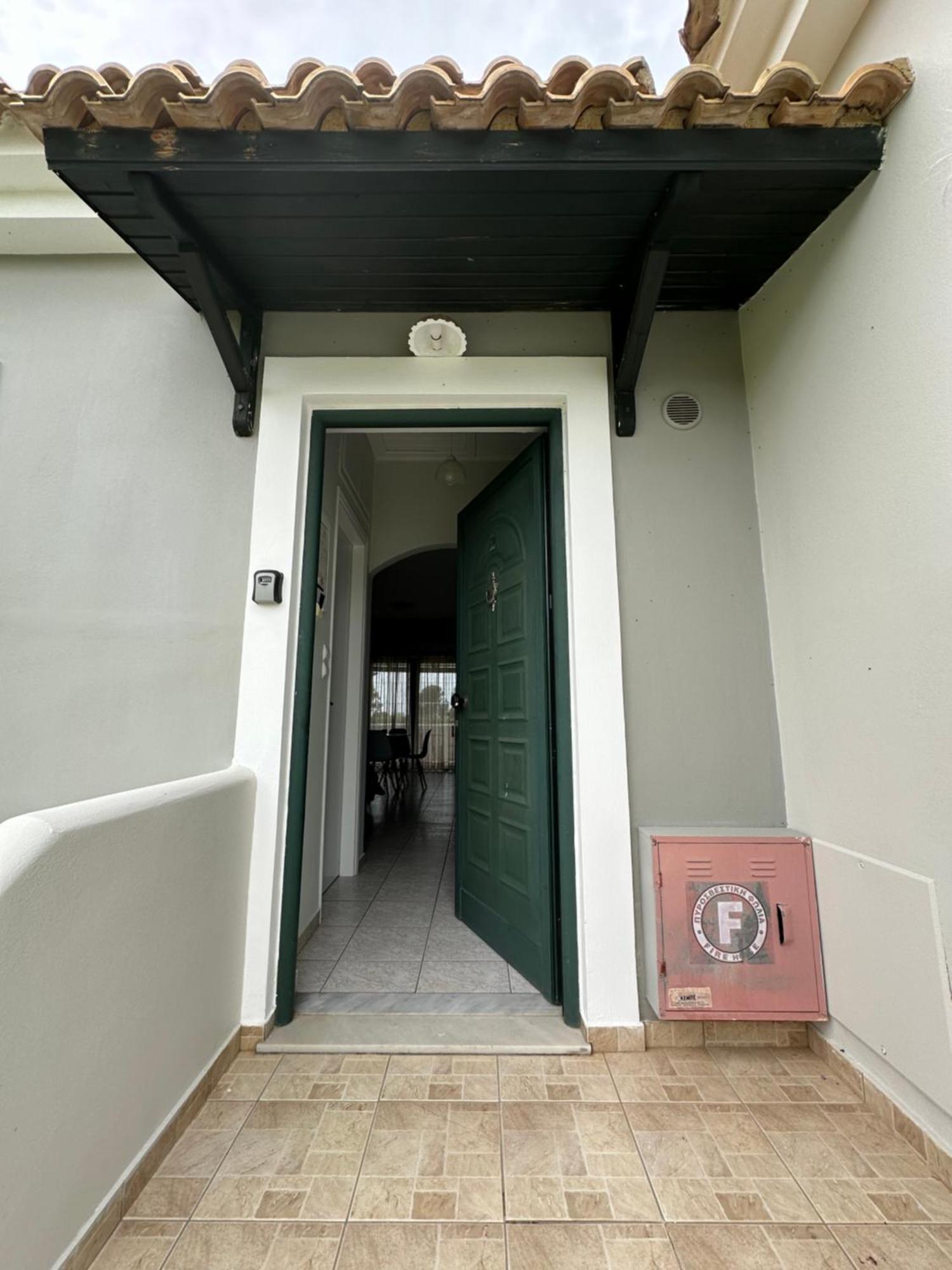 Odysseas Rooms Kalo Nero Екстер'єр фото